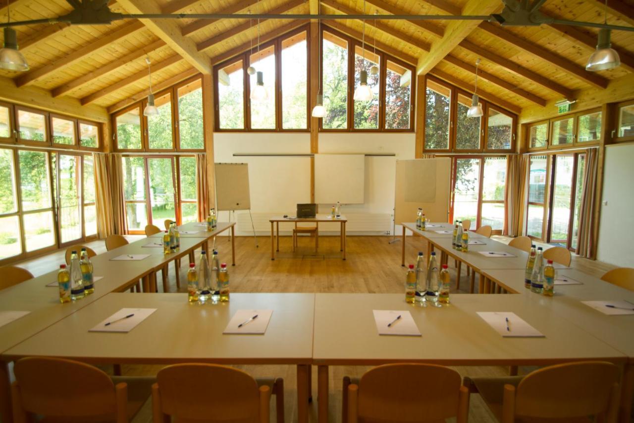 Labenbachhof Freizeit-Schulungs Und Tagungszentrum ルーポルディング エクステリア 写真